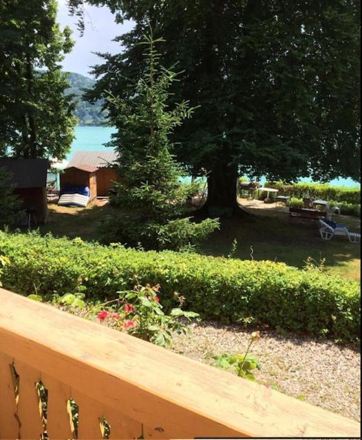Pörtschach am WörtherseeSeehaus Hochauer Direkter Seezugang Woertherseeアパートメント エクステリア 写真